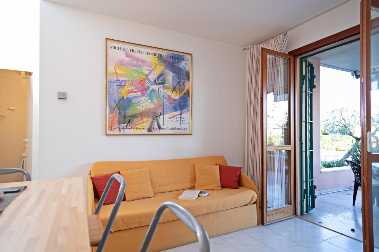 Apartment Ortensia - Regarda Travel 拉齐塞 外观 照片